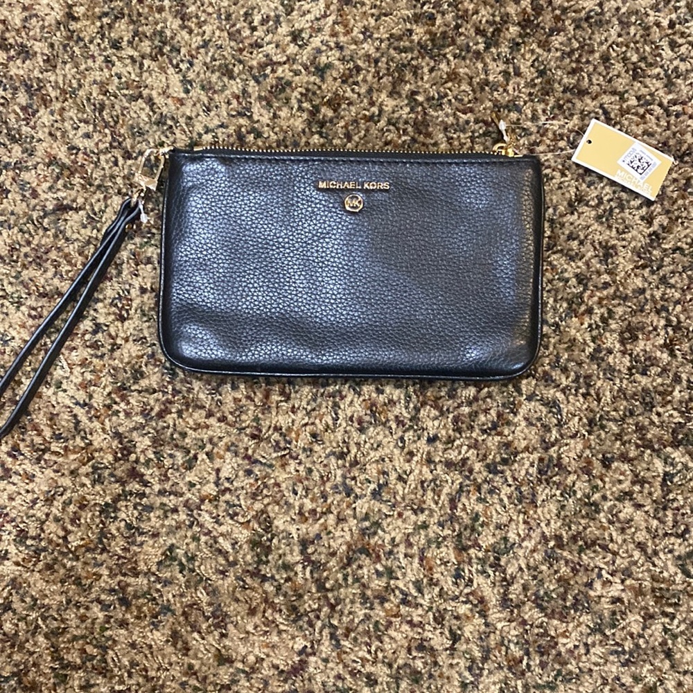 Michael Kors Jet Set Charm wristlet NWT